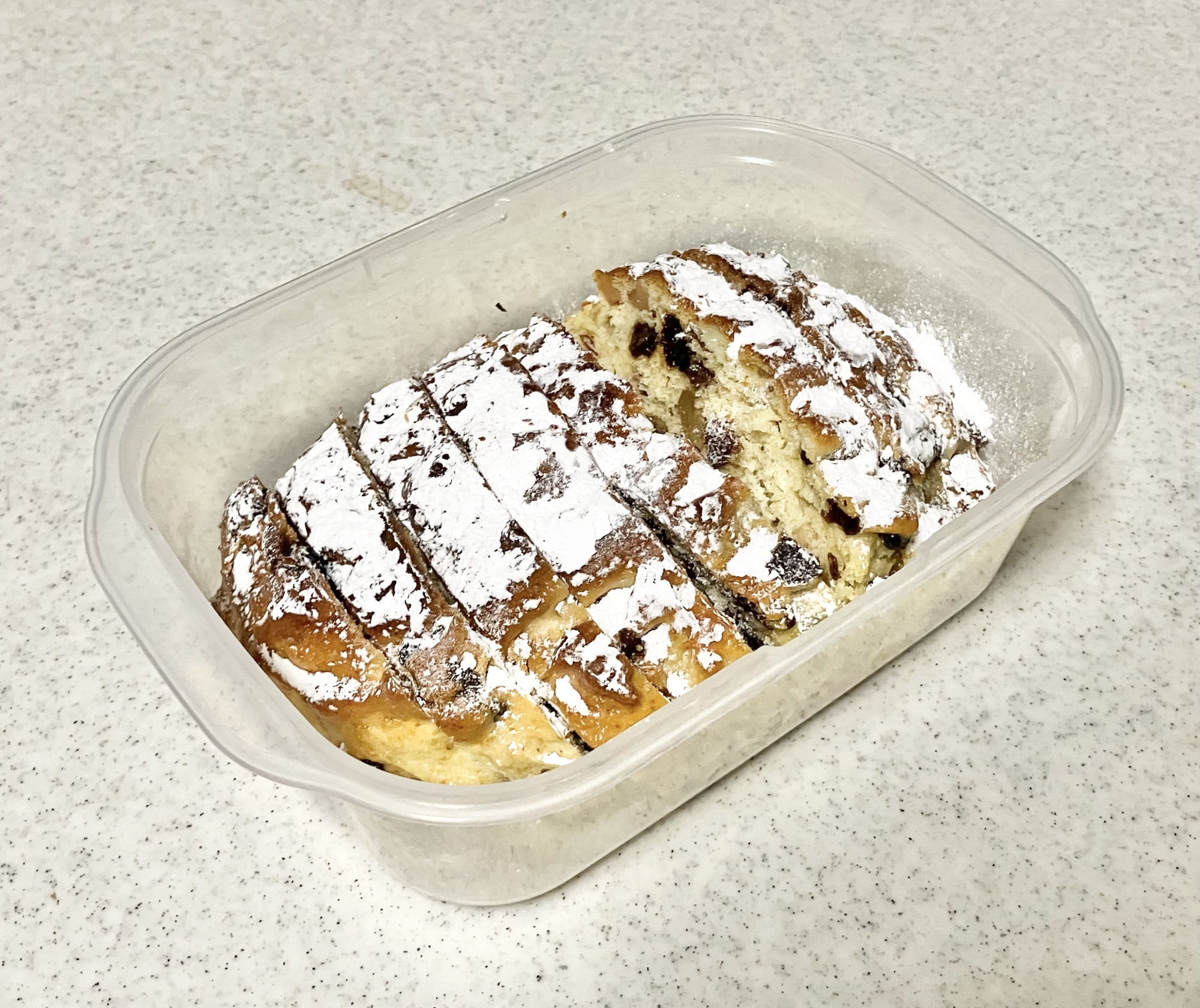 簡単⭐︎HMで胡桃とレーズンいっぱいシュトーレン