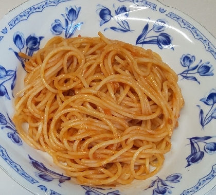 タバスコでピリ辛のトマトパスタ