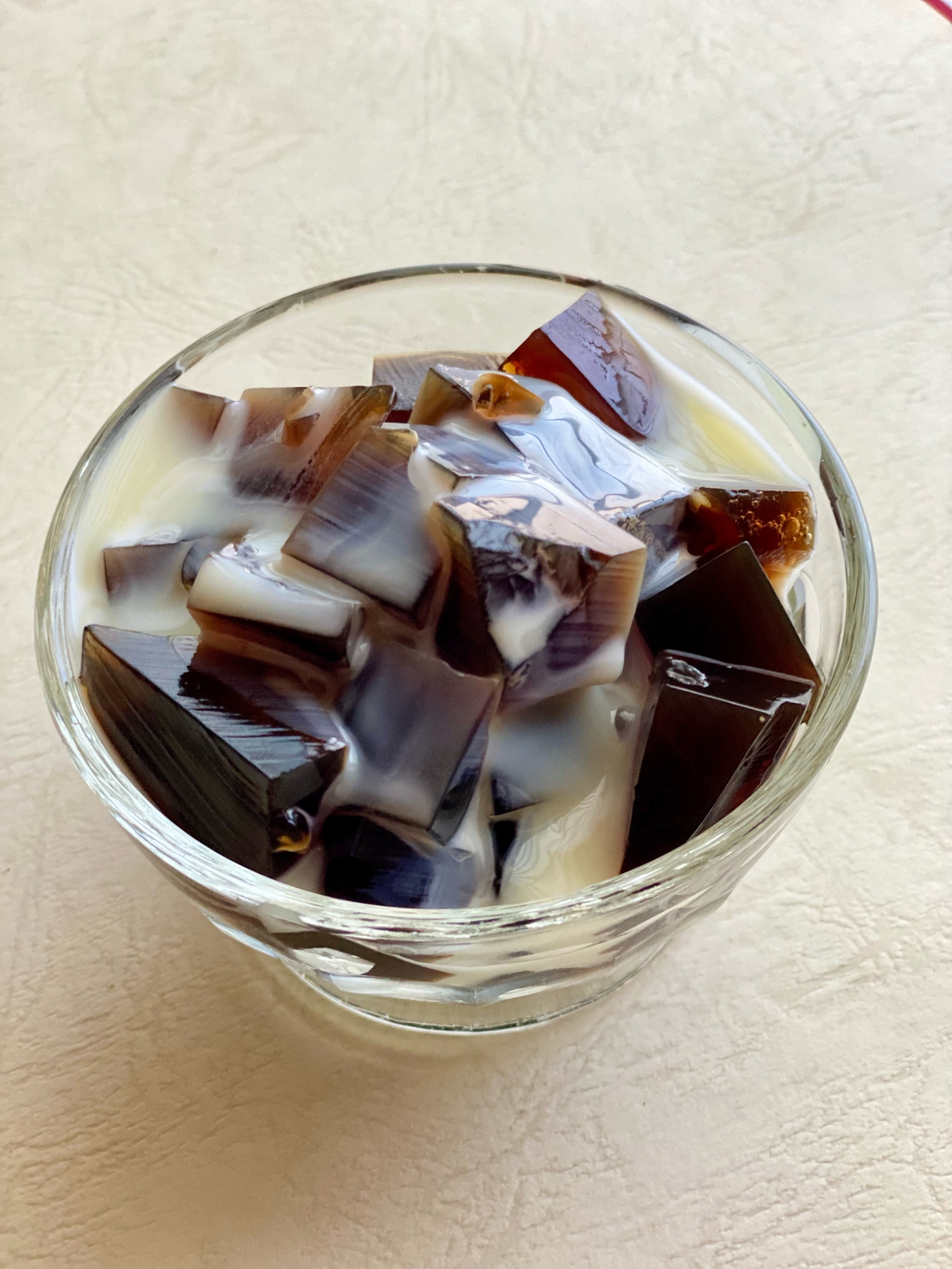 コーヒー寒天練乳かけ