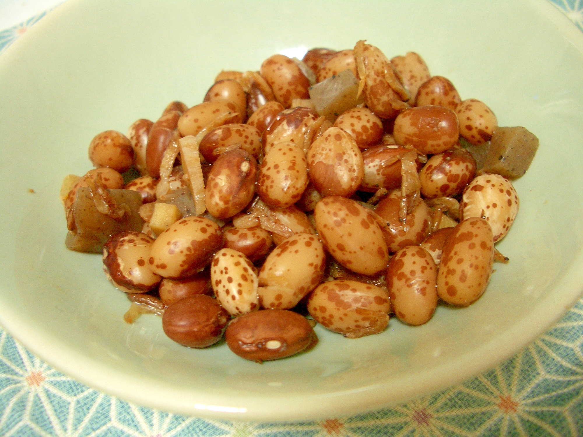 虎豆と蒟蒻の煮物