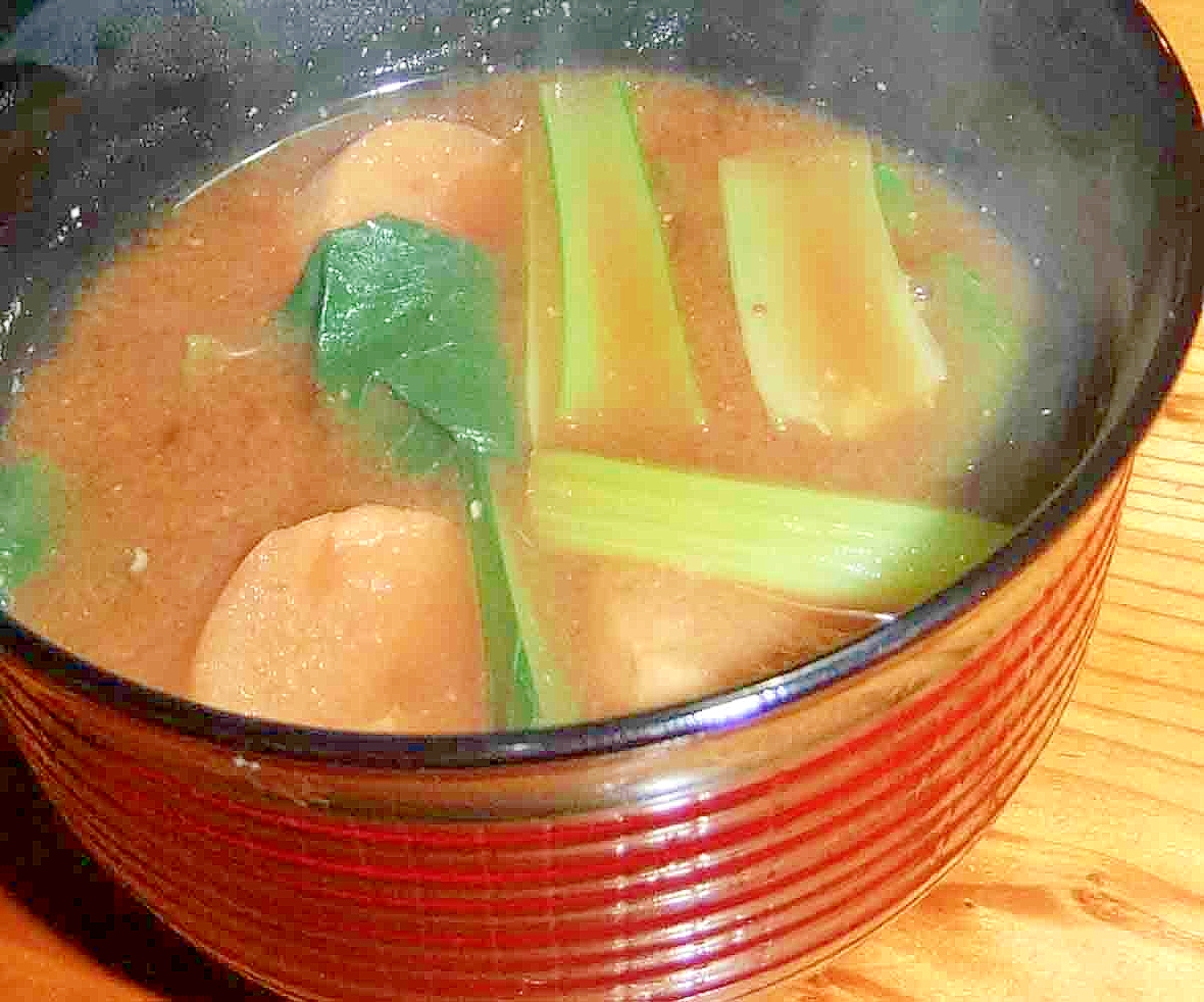 小松菜と麩のお味噌汁