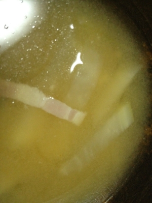 大根とベーコンのお味噌汁