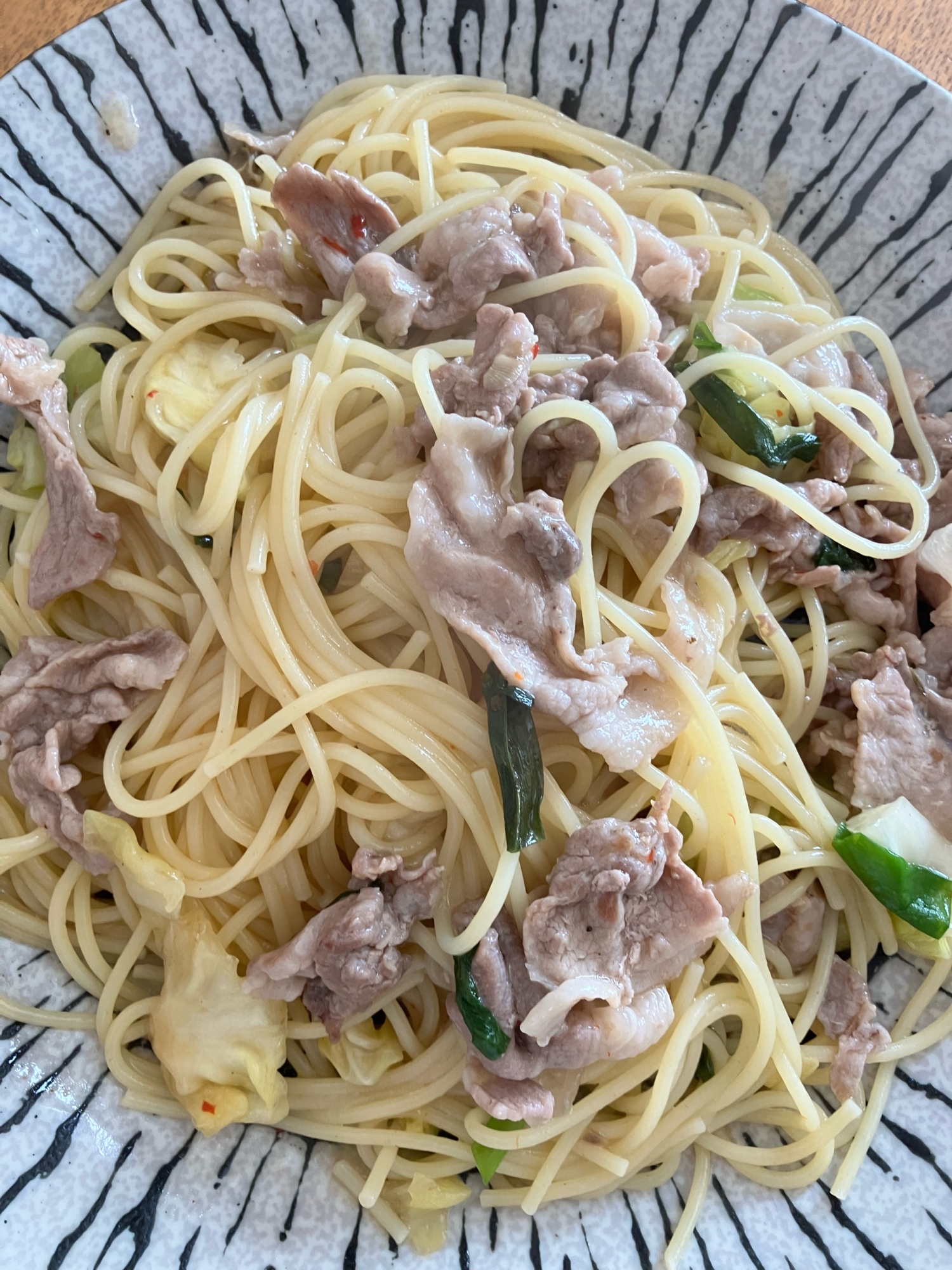 豚肉とネギの白だしパスタ