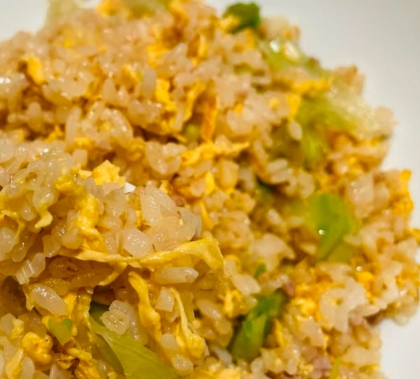 パラパラ‎♫*チャーハン☆.*・゜