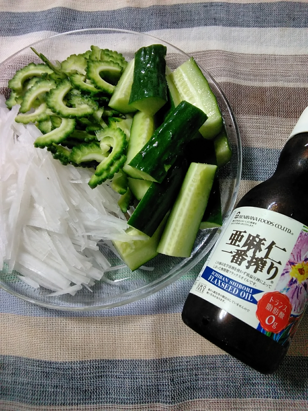 亜麻仁油で食べる３種のサラダ
