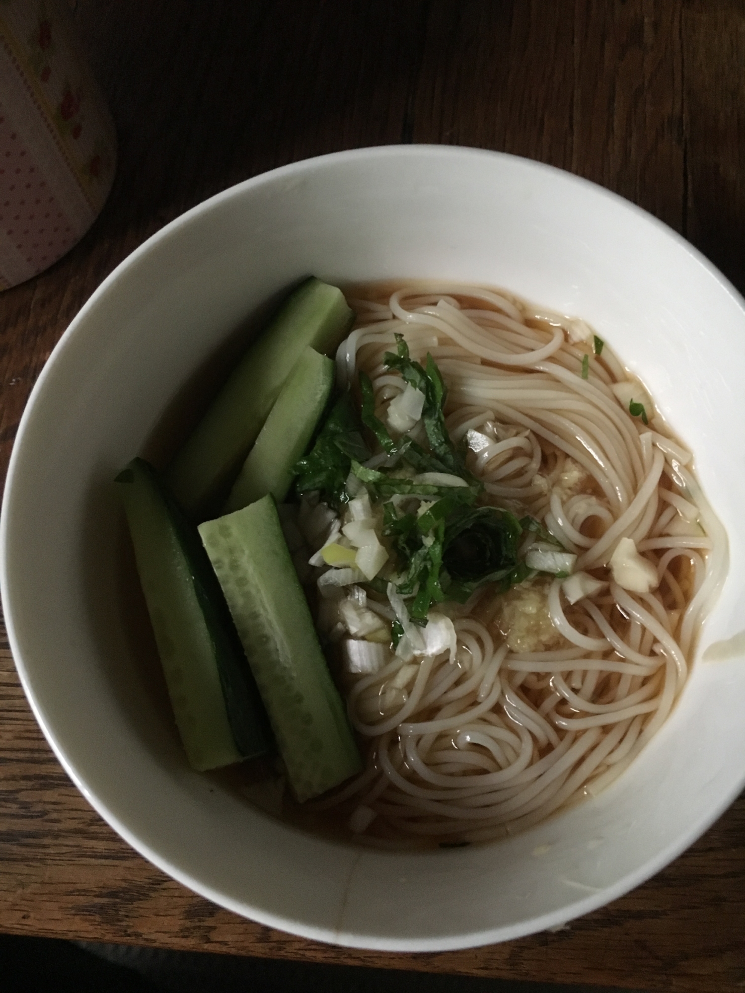 ネギ、生姜、きゅうり、青じその素麺