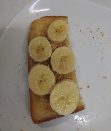 きな粉とバナナのトースト
