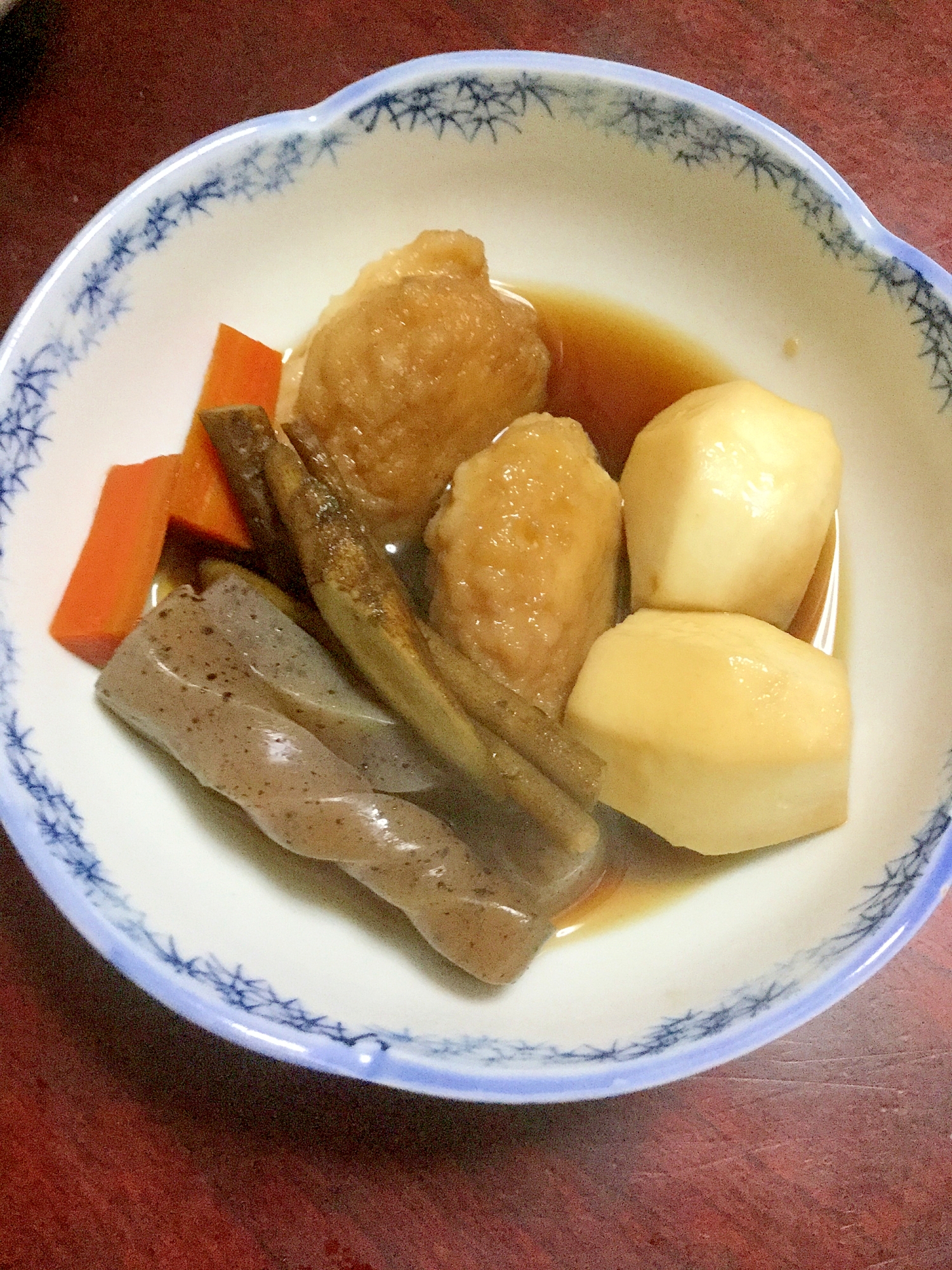 スジと里芋の煮物【ほっこり☆和食】