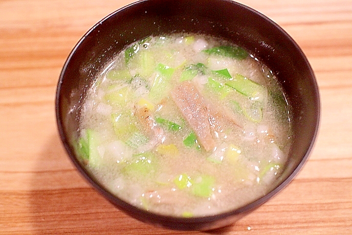 【一汁三菜＋１】3種野菜と練りごまのお味噌汁