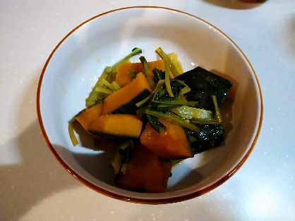 かぼちゃ小松菜の煮物