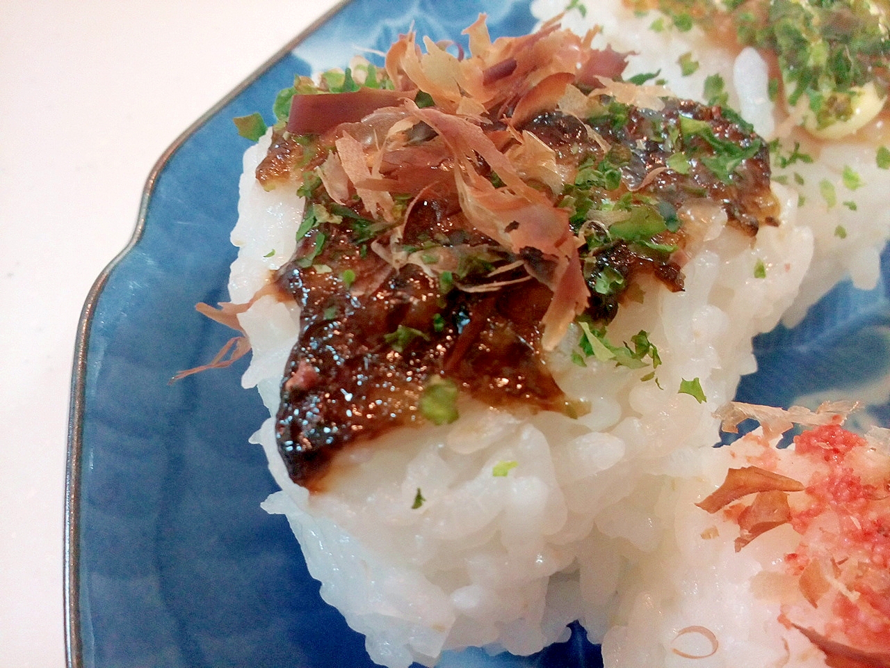 海苔佃煮とおかかと青のりの焼おにぎり