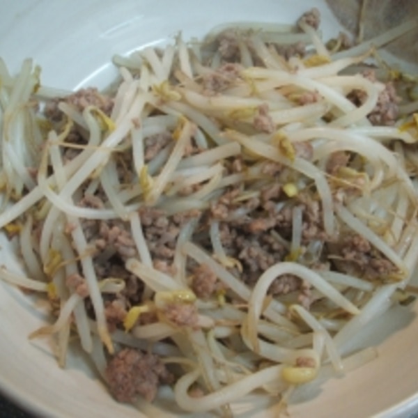 もやしとひき肉のオイスターソース炒め レシピ 作り方 By Yantasan 楽天レシピ もやしとひき肉のオイスターソース炒め レシピ 作り方 By Yantasan 楽天レシピ