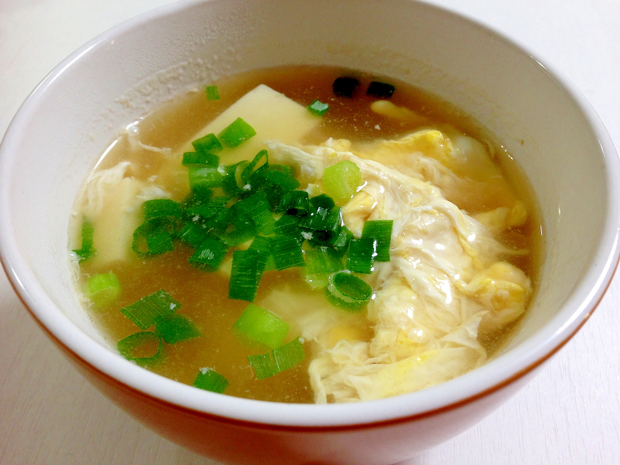 やさしい味わい☆豆腐と卵の中華スープ