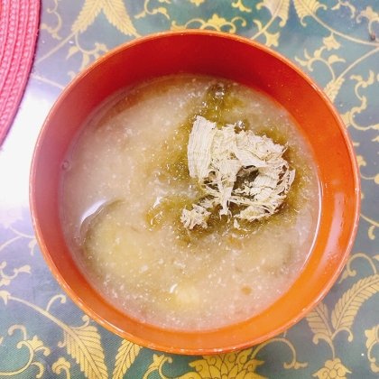 人参葉＊油揚げ＊とろろ昆布のお味噌汁