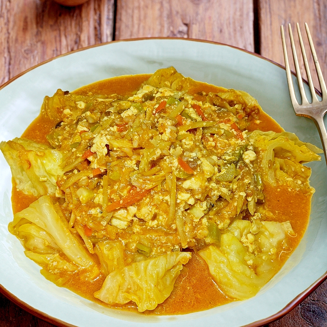 防災食で煮込みキャベツとトマトスープの玄米リゾット