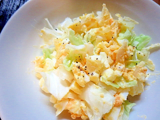 キャベツと玉ねぎの卵サラダ
