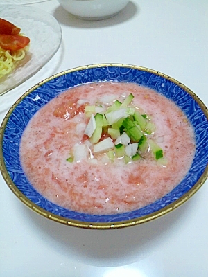 まるごと野菜がとれる夏野菜スープ