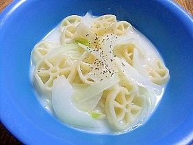 ショートパスタdeオニオンクリームパスタ