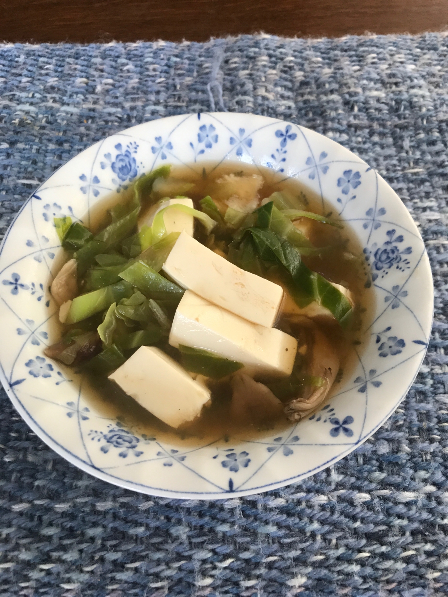 酸っぱい豆腐のスープ