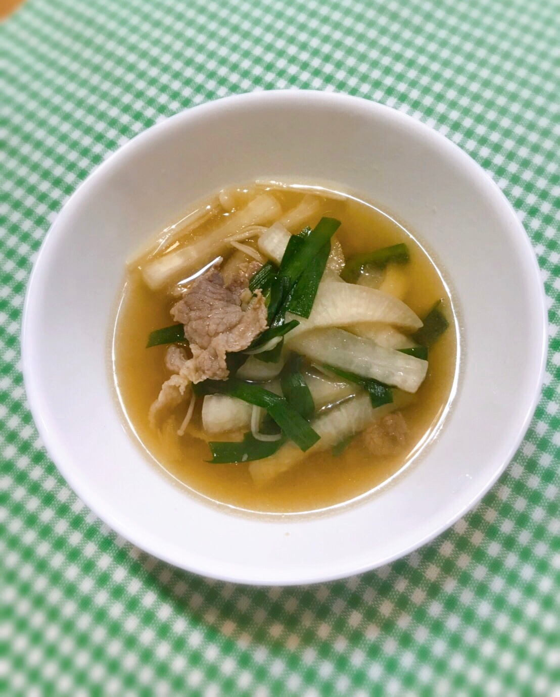 にんにく醤油風味♡大根と豚ニラスープ♪