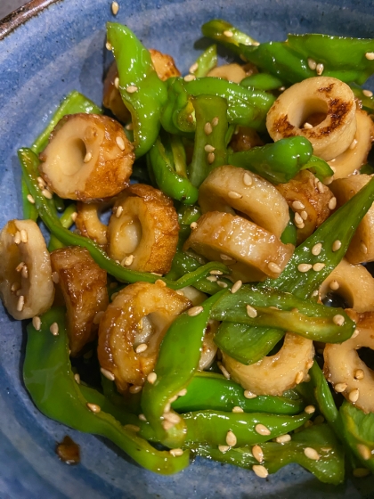 箸が止まらない！ピーマンと竹輪のキンピラ