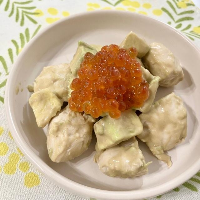いくらとアボカドのサラダ