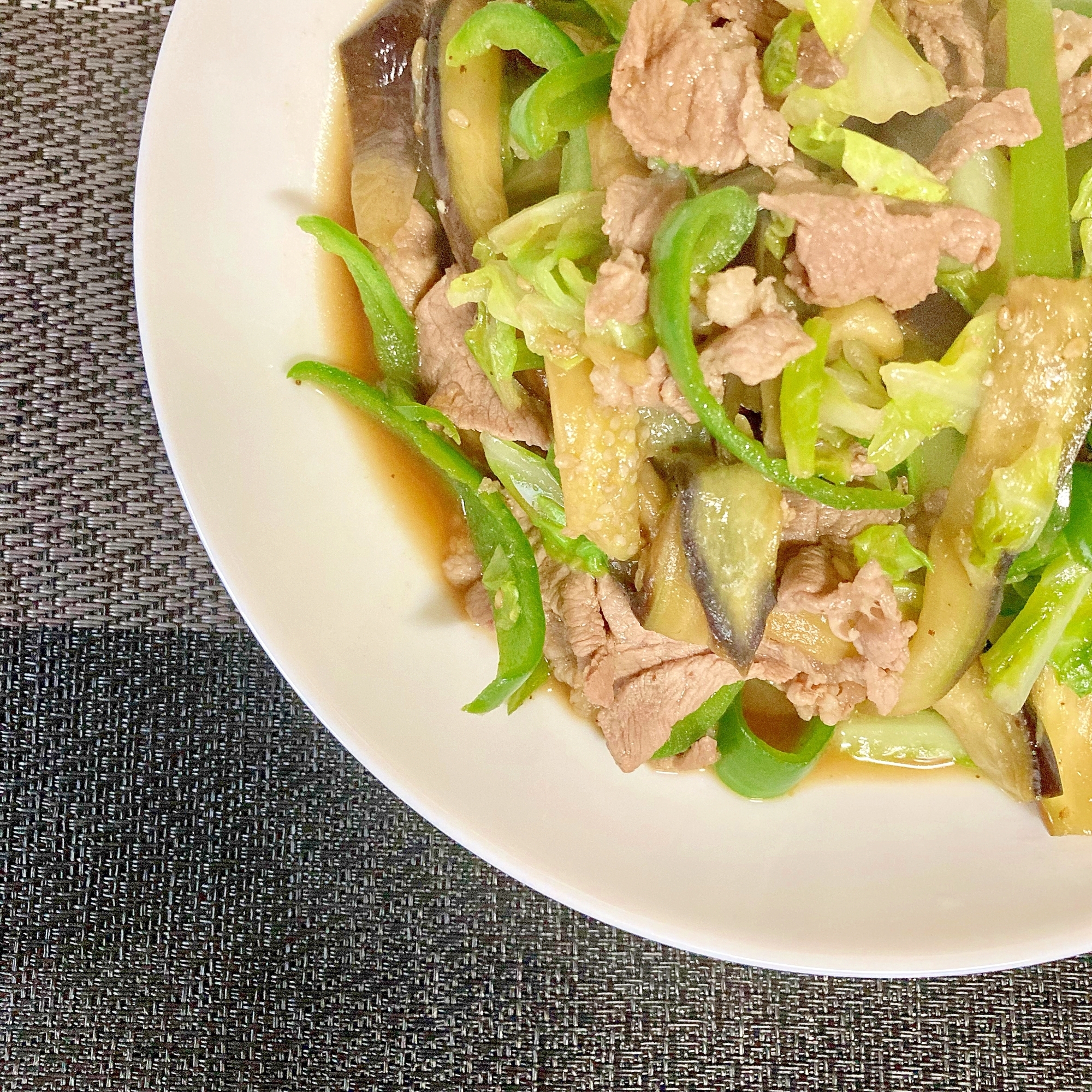市販の焼肉のたれで 味付け簡単肉野菜炒め レシピ 作り方 By いちねこ 楽天レシピ 市販の焼肉のたれで 味付け簡単肉野菜炒め レシピ 作り方 By いちねこ 楽天レシピ