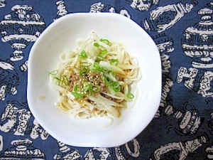 肉みそと白うりのうどん