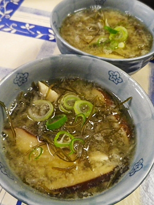 ダシいらず、松前昆布椎茸味噌汁