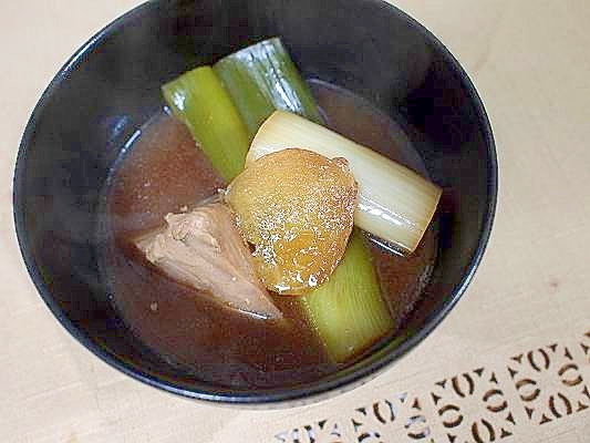 下田葱と鰤あらで味噌スープ