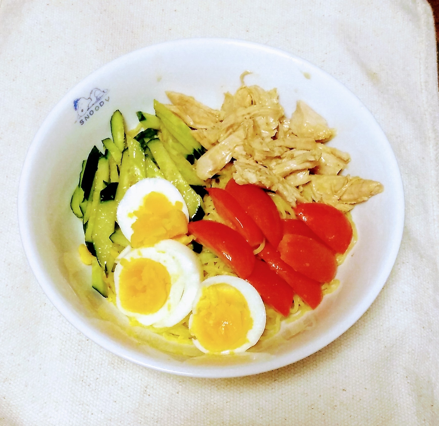 サラダチキンの冷やし中華