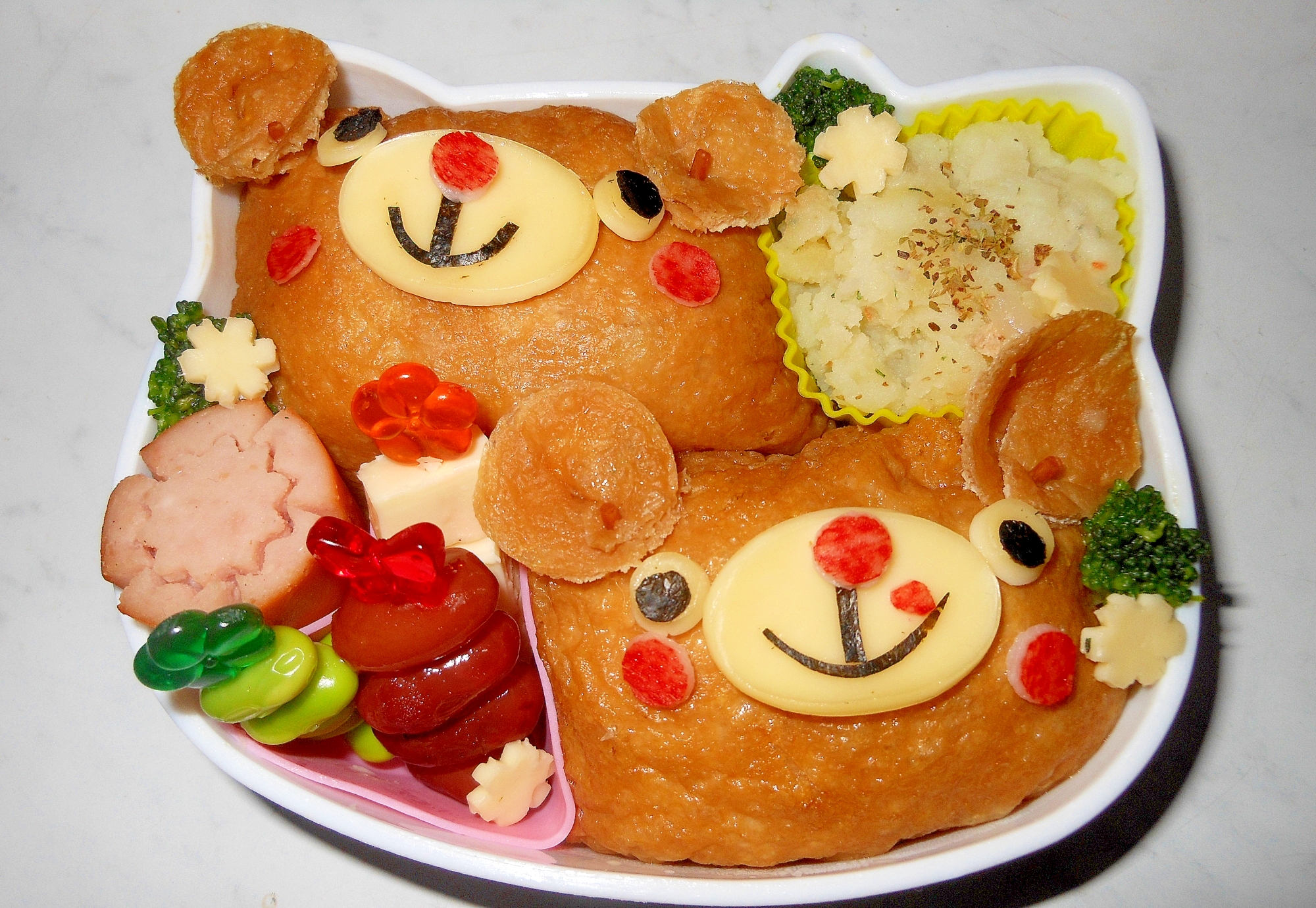 おいなりさんで可愛いくまちゃん弁当 レシピ 作り方 By さぁー27 楽天レシピ おいなりさんで可愛いくまちゃん弁当 レシピ 作り方 By さぁー27 楽天レシピ