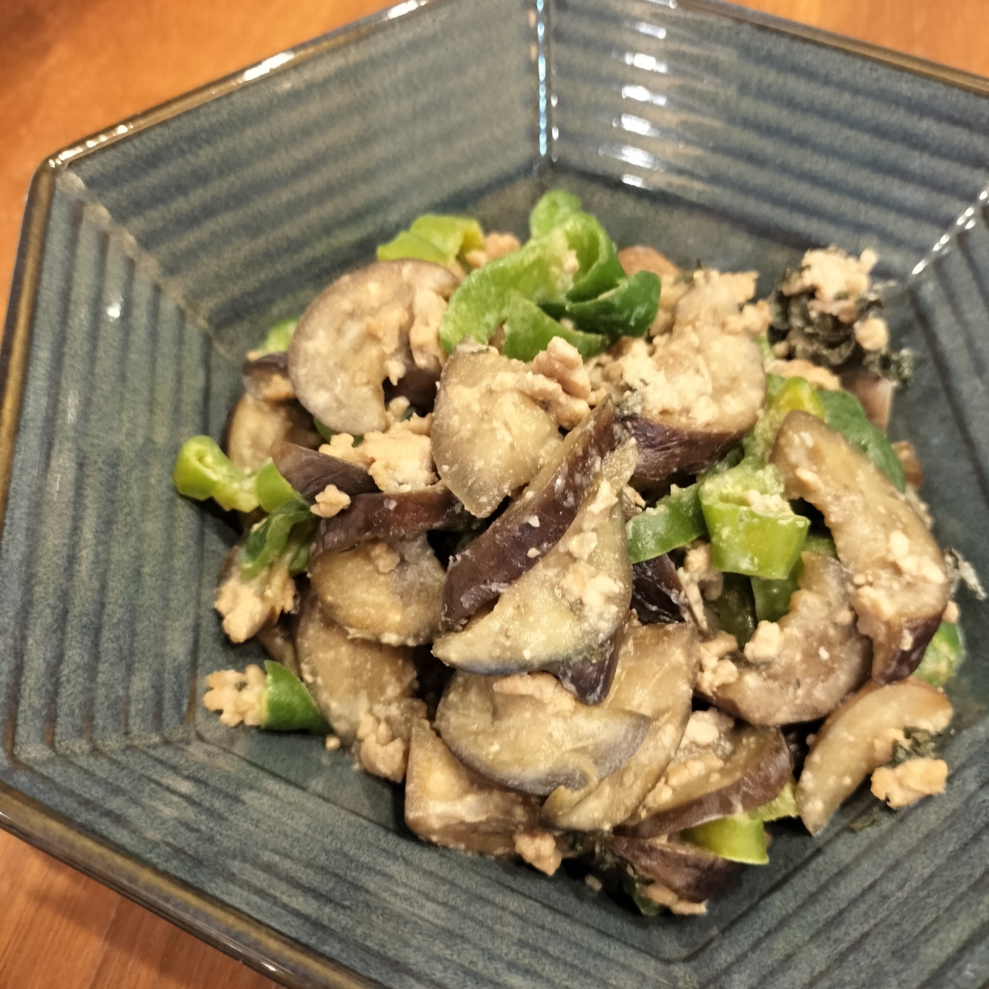 青じそ香る♪甘めの茄子味噌炒め