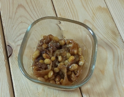 実家の大豆も水煮にしたので、切干大根と煮ました☘️少し煮詰まりましたが、とてもおいしそうです♥️お昼にいただきます☺️ありがとうございます(*´∇｀)ﾉ