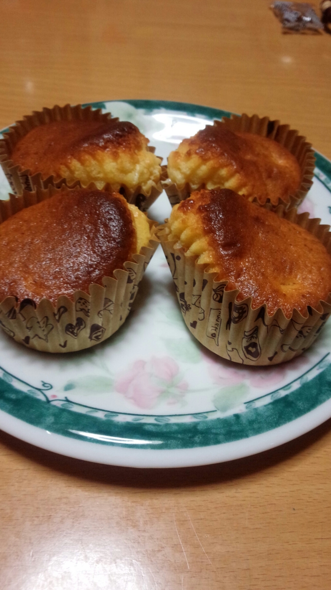 ケーキカップで簡単チーズケーキ レシピ 作り方 By セナベル 楽天レシピ ケーキカップで簡単チーズケーキ レシピ 作り方 By セナベル 楽天レシピ