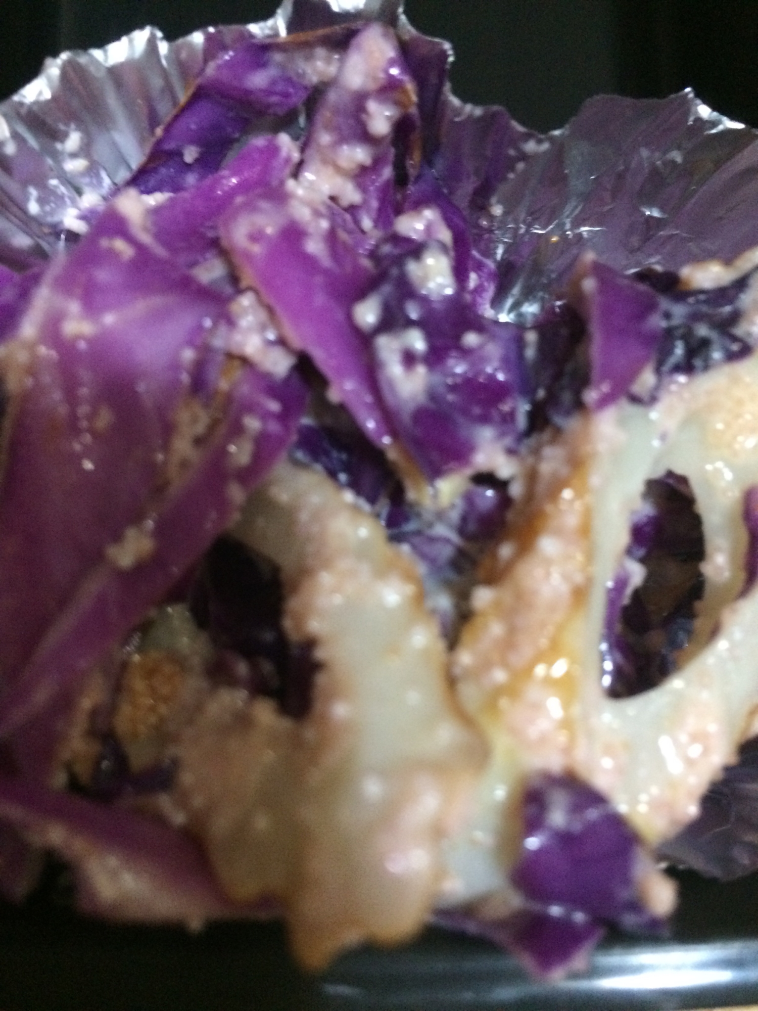 紫キャベツとちくわのたらマヨ炒め(*´艸｀)