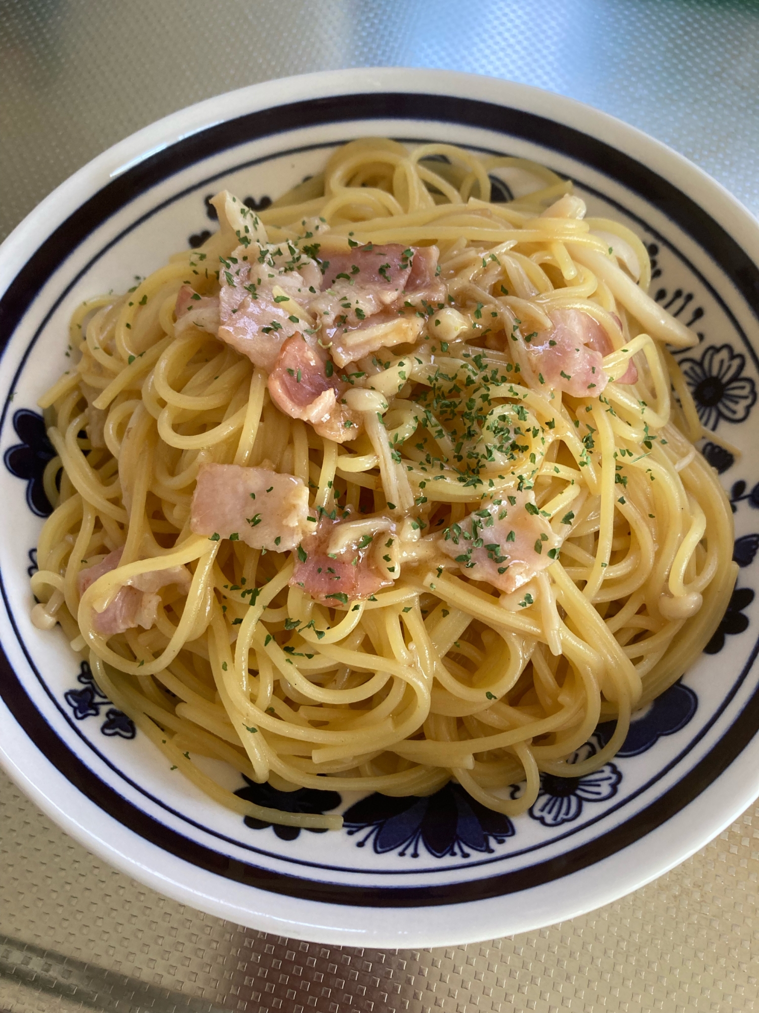 簡単！別茹で不要！ワンパンでバター醤油パスタ