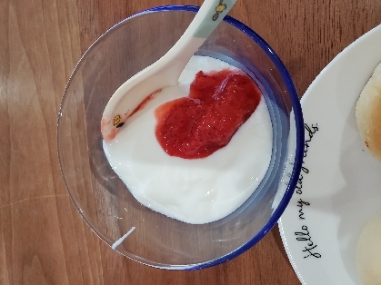 糖質を考えた ラカントSでいちごジャム