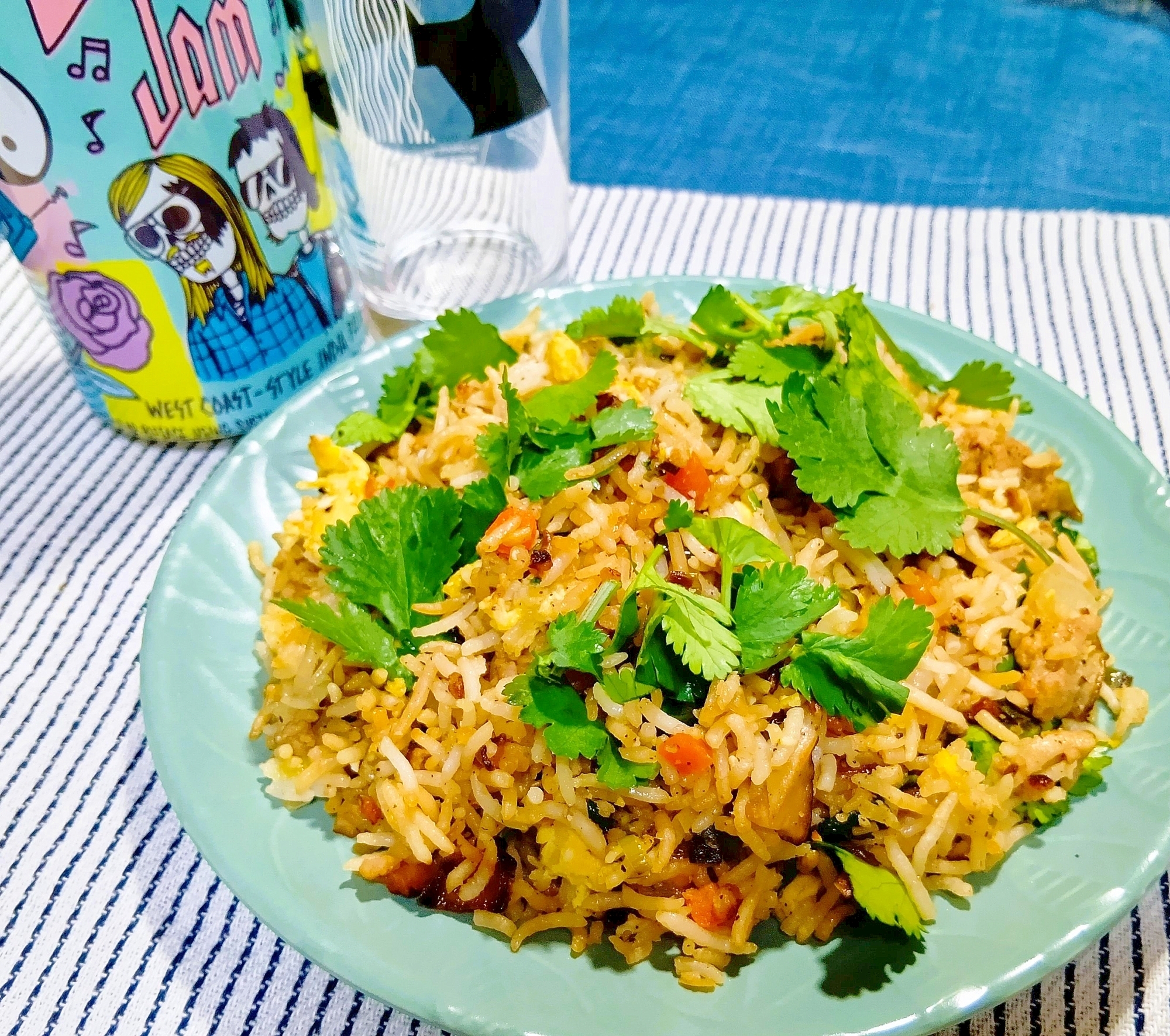 バスマティライスでパラパラパクチー炒飯