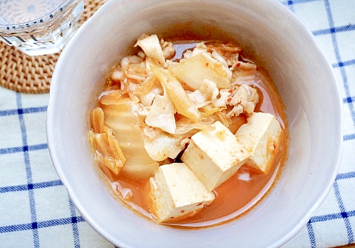 食べるキムチスープ-おかず系スープ