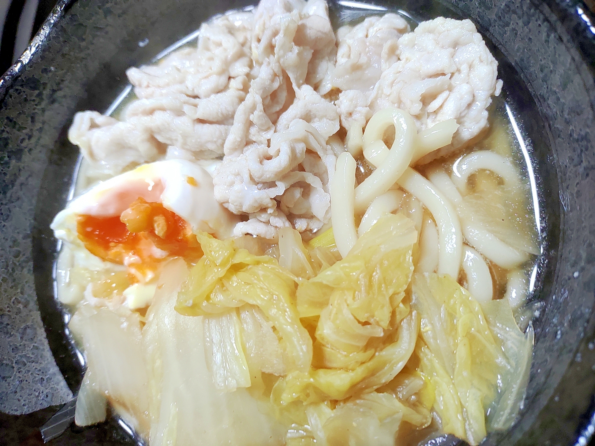 豚肉の煮込みうどん