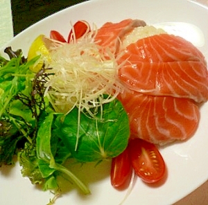 紅鮭のサラダ寿司　お昼のおもてなしに❦♪