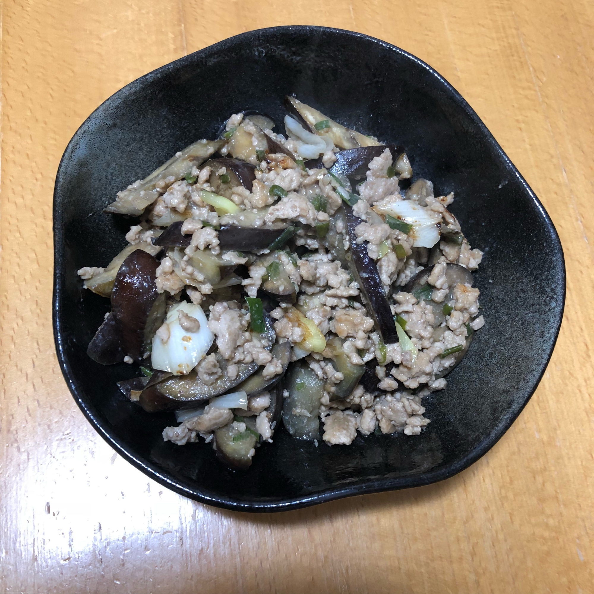 なすとひき肉のねぎ味噌炒め