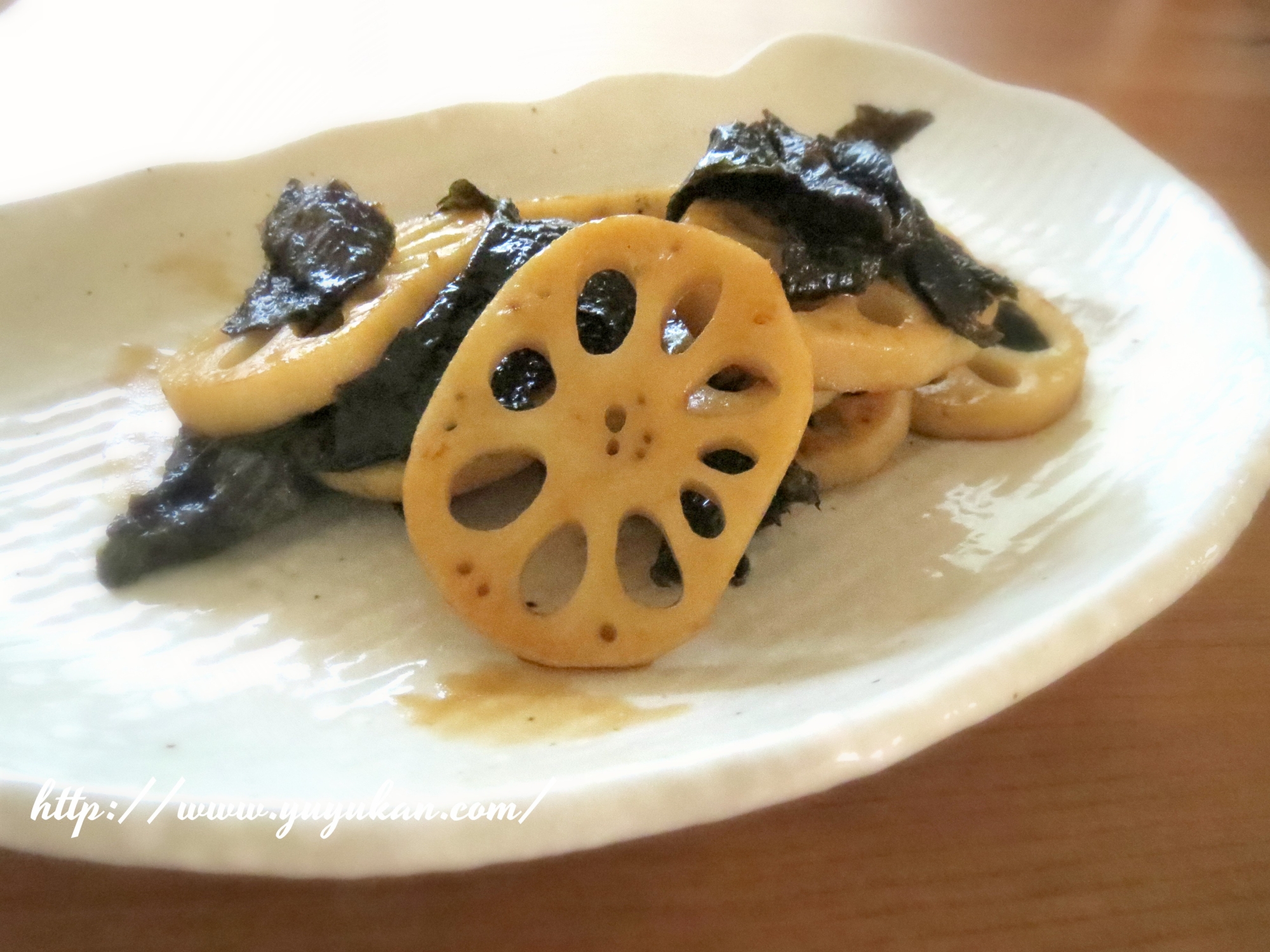 湿気った海苔も大活躍★レンコンと海苔の炒め煮