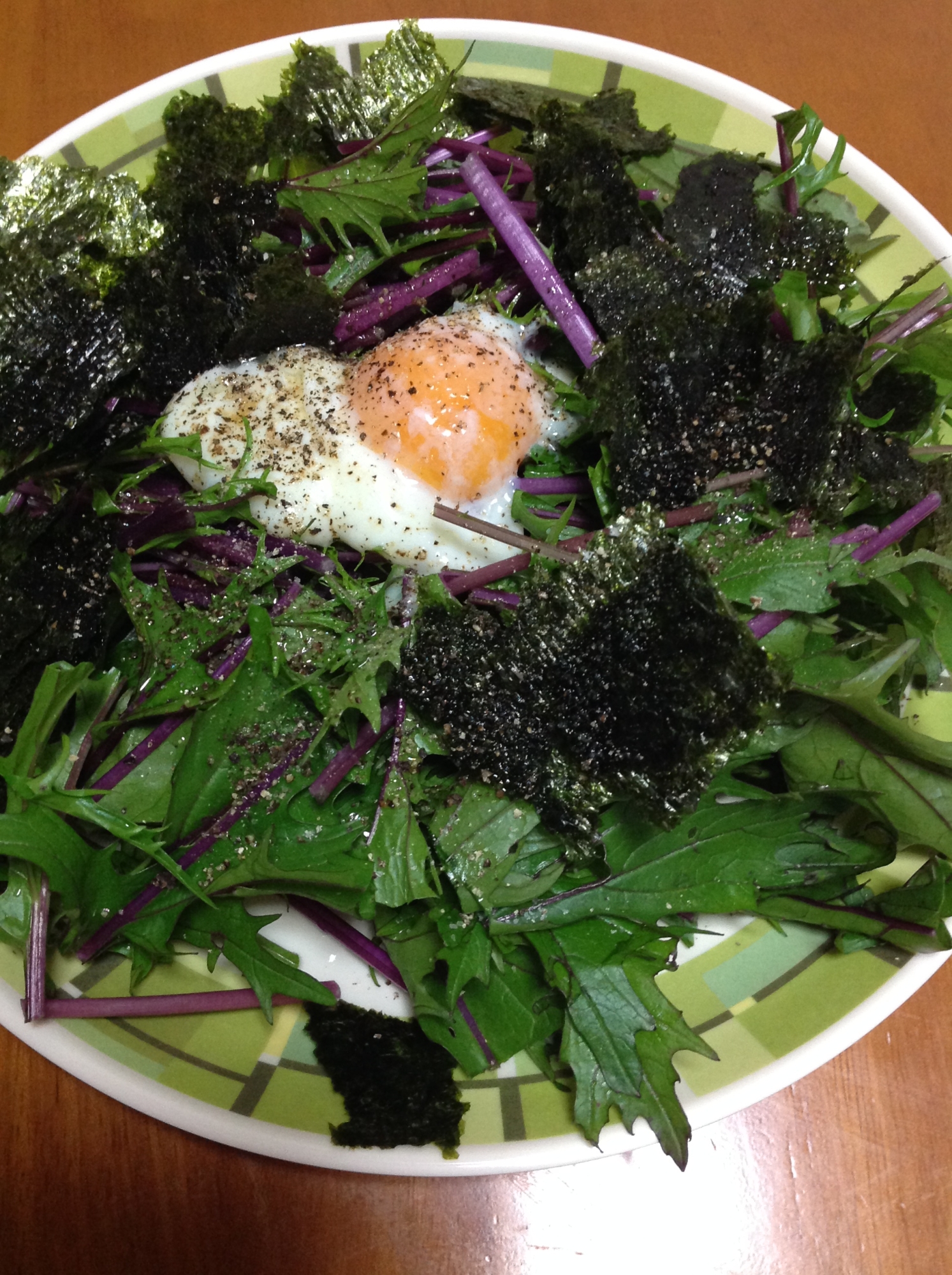 紫水菜と海苔のサラダ