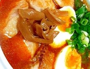 殻付きのまま塩味ゆで卵