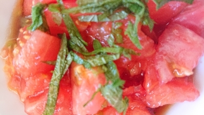 トマト消費に助かりました！暑い日にピッタリのレシピですね。さっぱり美味しかったです(*^^*)