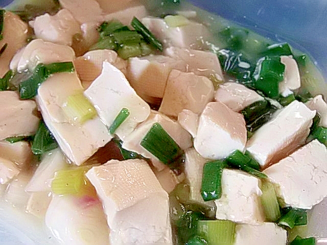 豆腐と分葱の中華風とろみ煮