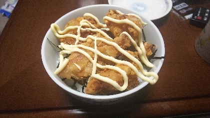 マヨからあげ丼