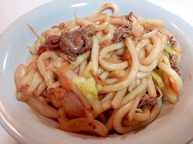 焼肉のたれで　牛肉とミックス野菜の焼うどん